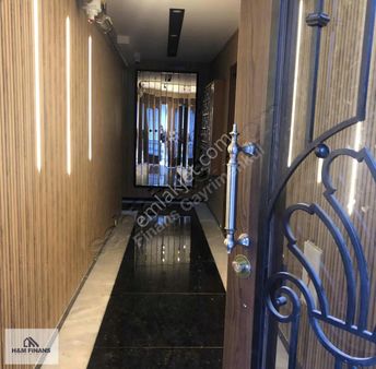 Çekmeköy Merkez Mh Vadi Projesinde Satılık Sıfır 2+ 1