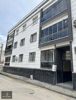 50. Yıl Mahallesinde Satılık Kapalı Mutfak Daire