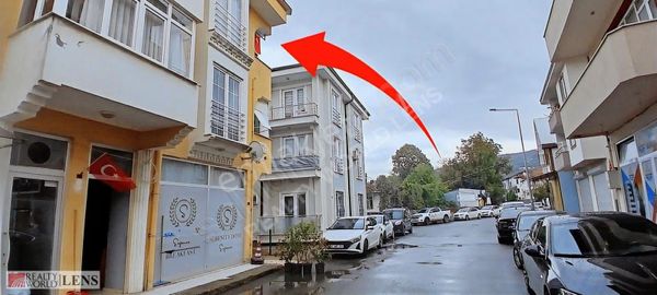 Sapanca Merkezde Prestijli Konumda 5+1 Geniş Çatı Dubleks