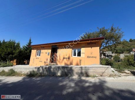 Geyve Epçelerde Bahçeli Müstakil Ev