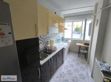 Kayışdağı Mah.masrafsız Arakat 2+1 Satılık Daire