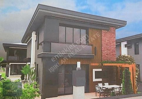 Enes Işık 'tan Cevatpaşa Da Lüks Site İçi 4+1 Fırsat Villa