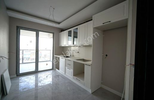 Lüks 2+1 Bulvara Cephe