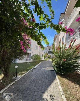 Dalaman Hürriyet Mahallesinde Havuzlu,yapılı 3+1 Giriş Kat Daire