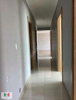 Atakent Panorama Evlerinde Deniz Manzaralı 3+1 Geniş Daire