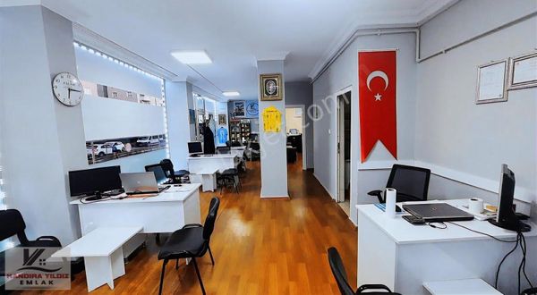 En Güzel Bölgelerden Biriolan Çamkonakta 999 M2 Resmi Yollu Arsa