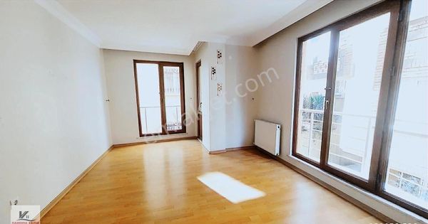 Boş Durumda-iskanlı-ayrı Mutfaklı-balkonlu 2+1 70m2.1.kat