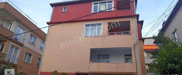 Sancaktepe Merve Mah. Merkezi Konumda 3+1 135 M2 3.kat Balkonlu