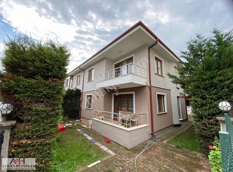 Serdivan Ada Tıp Yanı Müstakil Bahçeli 160m2 3+1 Bahçeli Villa