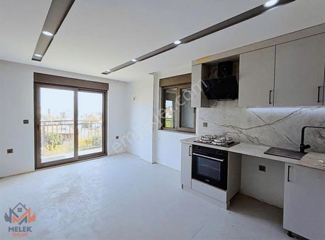 Yeniemek Mah.satılık Katta Asansörlü Yatırımlık Sıfır 1+1