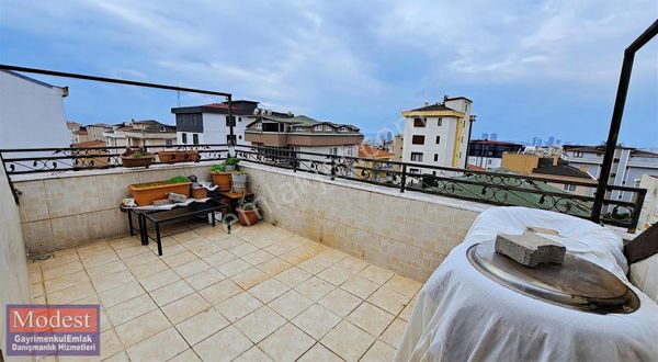 Modest Den Yakacık Yeni Mahallede Satılık Teraslı Dubleks Daire