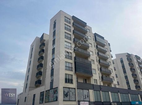 Çanakkale Karacaören Caddesi Üzerinde Ara Kat Kapalı Mutfak 3+1