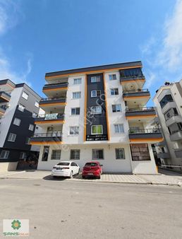 Erdemli Alatada Ebeveyn Banyolu Otoparklı 3 Cepheli Ara Kat 2+1