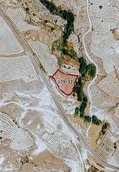 Ürgüp Sofular Ana Yola Cephe Satılık Üzüm Bağı