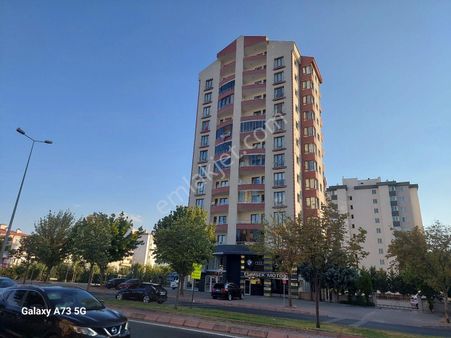 Yakut Mah. Ihlamur Caddesi Üzerinde Satılık Daire