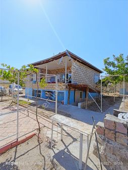 İncesu Örenşehir Garipçe Arasında 2.600 M2 İçinde 2+1 Evli Bağ