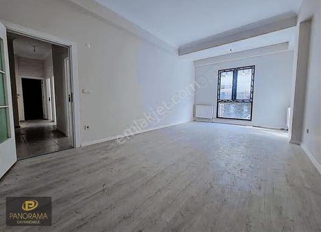 Panorama'dan İstiklal'de Ara Kat Geniş Yüksek Tavan 2+1!
