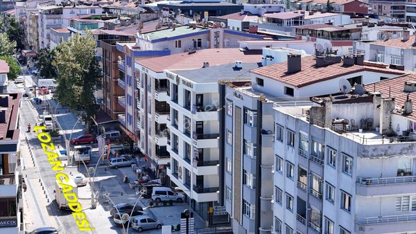 Türkişte 71 M Net Kapalı Otoparklı Sıfır Kiralık Ofis