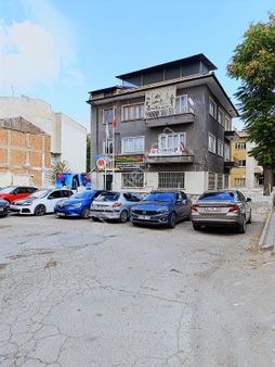 Sahabiye De Hacıkılıç Cami Karşısında Giriş Kat 3+1 Kiralık Ofis