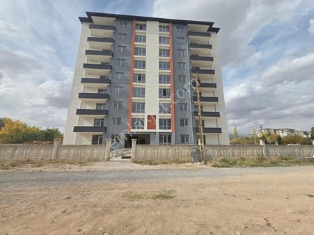 Bor Yolu 11 Nolu Sağlık Ocağı Yanı, 9 Katlı Binanın 3. Katı 135 M2 , 3+1 Daire