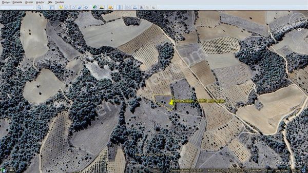 Başkan Emlaktan Satılık Bilecik Deresakarı Köyü 2.053 M2 Tarla