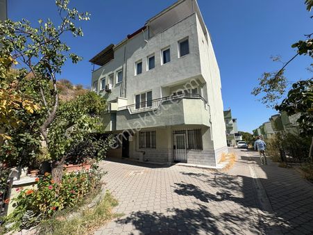 Cb King'den Kuva-i Milliye Mahallesi 4 Katlı Satılık Müstakil Ev