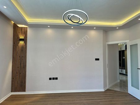 Fiyat Düştü ! Sincan Ertuğrulgazide Full Yapılı 3+1 Satılık Daire