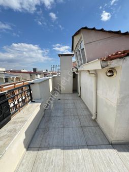 Zeki Emlak'tan İstasyon Civ. 3+1 Kiralık Dubleks