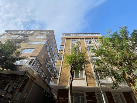 Özpa Gayrimenkul Haznedar Mah. 100 M² 1.kat 2+1 Satılık Daire