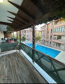 Değerinibilirden Site İçerisinde Temiz Satılık 4+1 Bahçe Dubleks