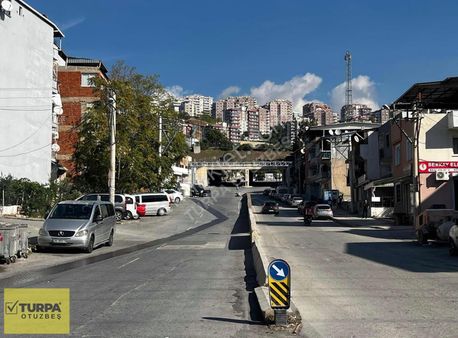 Turpa Otuzbeş'ten Bayraklı'da Şehir Hastanesi Yakını İmarlı Arsa