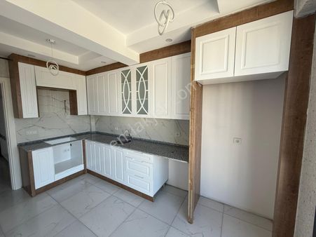 Kaan Emlaktan Sinpaş Arkası Vildan Koleji Civarı Sıfır Daire