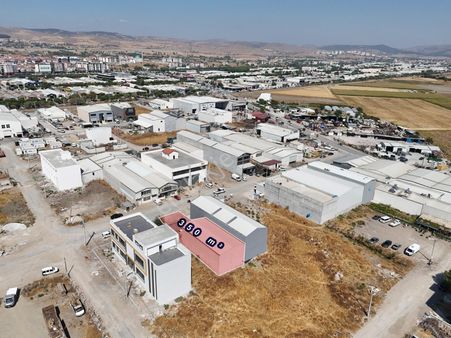 Nova Grup'tan Sanayinin Yeni Gelişen Bölgesinde Satılık Dükkan