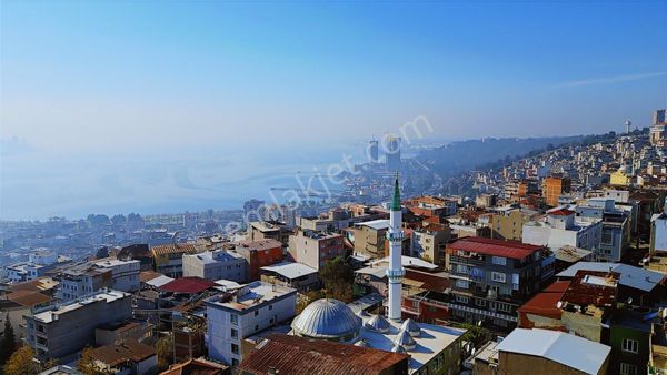 Bayraklı Zemin Ticari 4 Kat İmarlı Fırsat Arsa