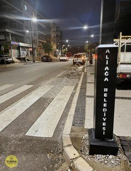 Aliağa Merkezde Köşe Dükkan