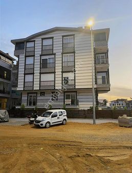 Ilıca Mahallesi'nde 1 + 1 Ara Kat Dairemiz Kiralıktır