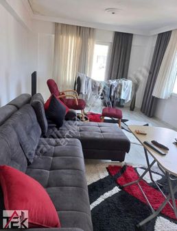 Bornova Merkez 2+1 Satılık Kapalı Mutfak