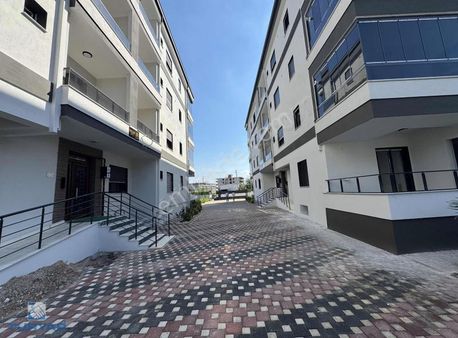 Torbalı Da Havuzlu Sitede Satılık Sıfır 2+1 Daire