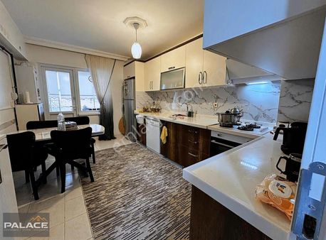 Palace'dan Ahimesut'ta Geniş 3+1 Bakımlı Daire