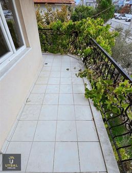 Uysaldan Bağbaşı Yeniyol Üstü Kervansarayda 120m2 2+1 Daire