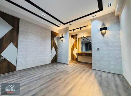 Uğurlu Emlak'tan Yaşam Park Yanında Şehir Manzaralı 4+0 Lüx