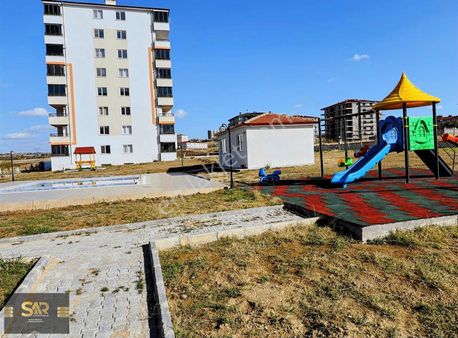 Edirne Merkez Kurtuluş Mahallesi Havuzlu Geniş 2+1 Daire