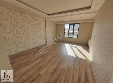 Öznur Emlak'tan Akbayırda Satılık 3+1 Lüks Daire