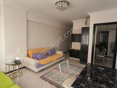 Kısacık'dan Onkolojide 1+1 Full Eşyalı Kiralık Daire