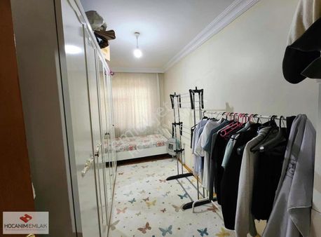 Birlik File Market Karşısı 3+1,yüksek Giriş, Otoparklı