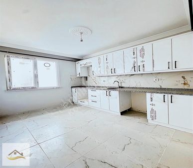 Konut Habercisinden A Kalite Teraslı Sıfır 3.5+1 Dubleks Daire!!