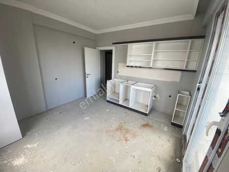 Öernekkentte Kapalı Mutfak 3+1 Ferah Satılık Daire