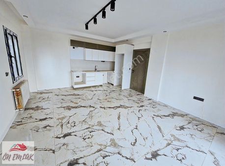 Ön Emlak'tan Burhaniye Bahçelievlerde Satılık Sıfır 1+1 Daire!