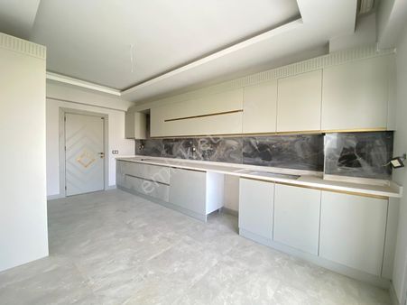 Ayalp Gayrimenkul'den Bölgenin En Lüks 3,5+1 Dairesi İlanda