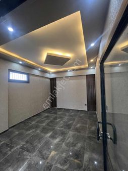 Belkız Mahallesi Arabanyolu Caddesi 200m2 Kiralık Dükkan